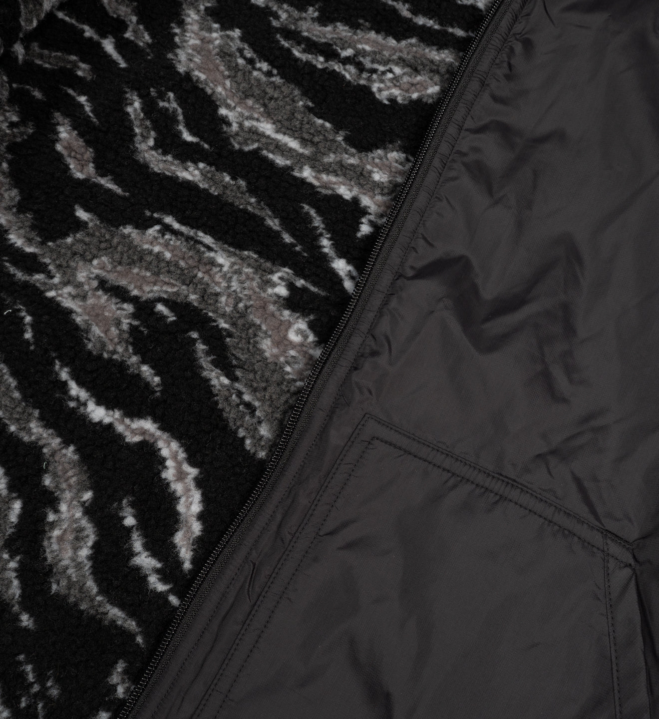 Blackout Reversible Jacket - Image 4